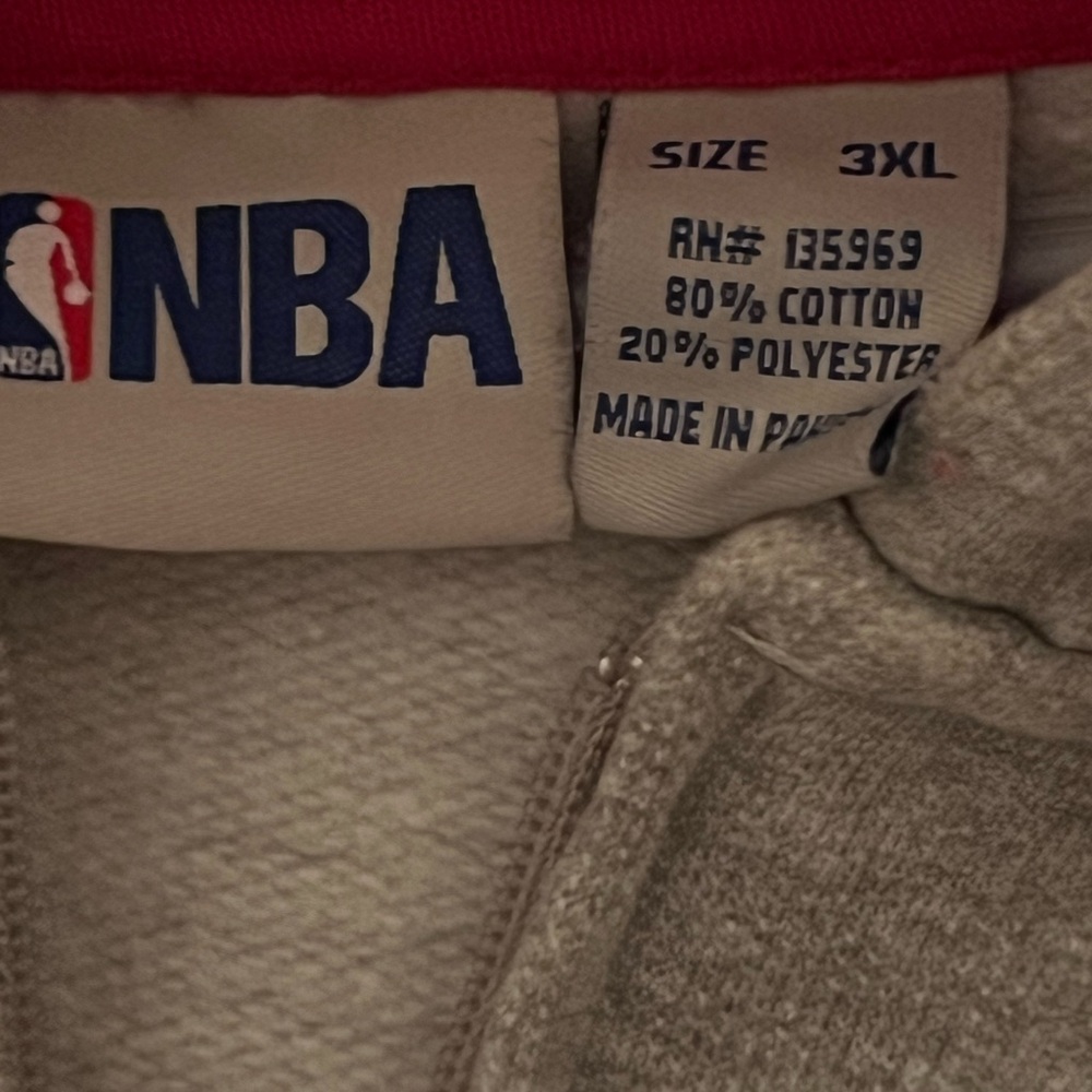 Toronto Raptors zip up hoodie